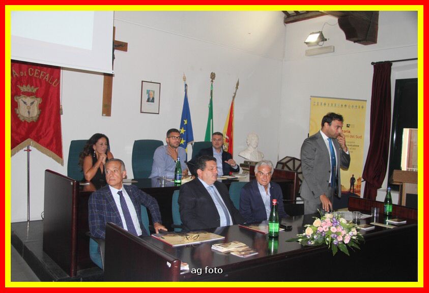 180904 SeminarioUnesco 035_tn.JPG